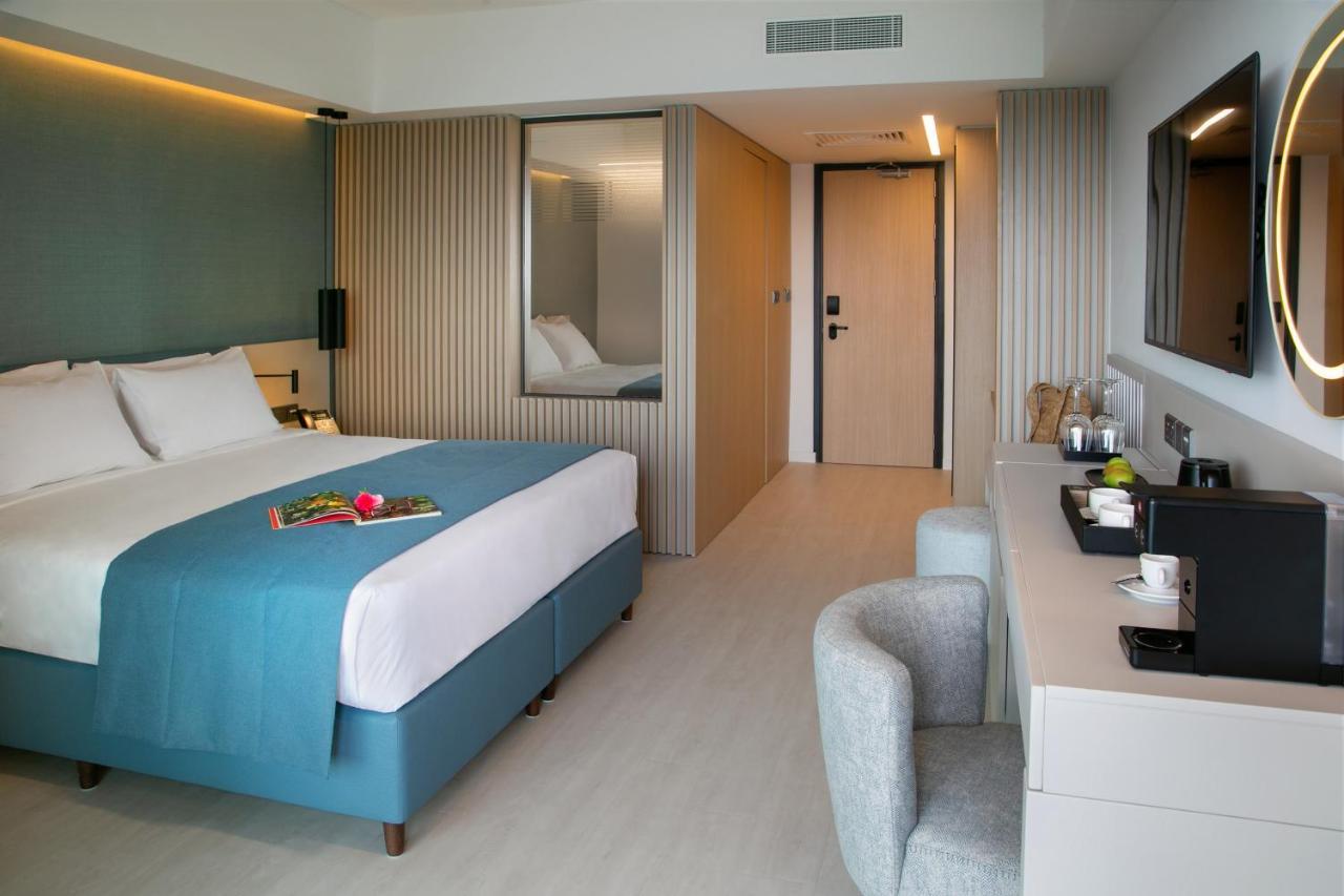Mercure Larnaca Beach Resort Exterior foto